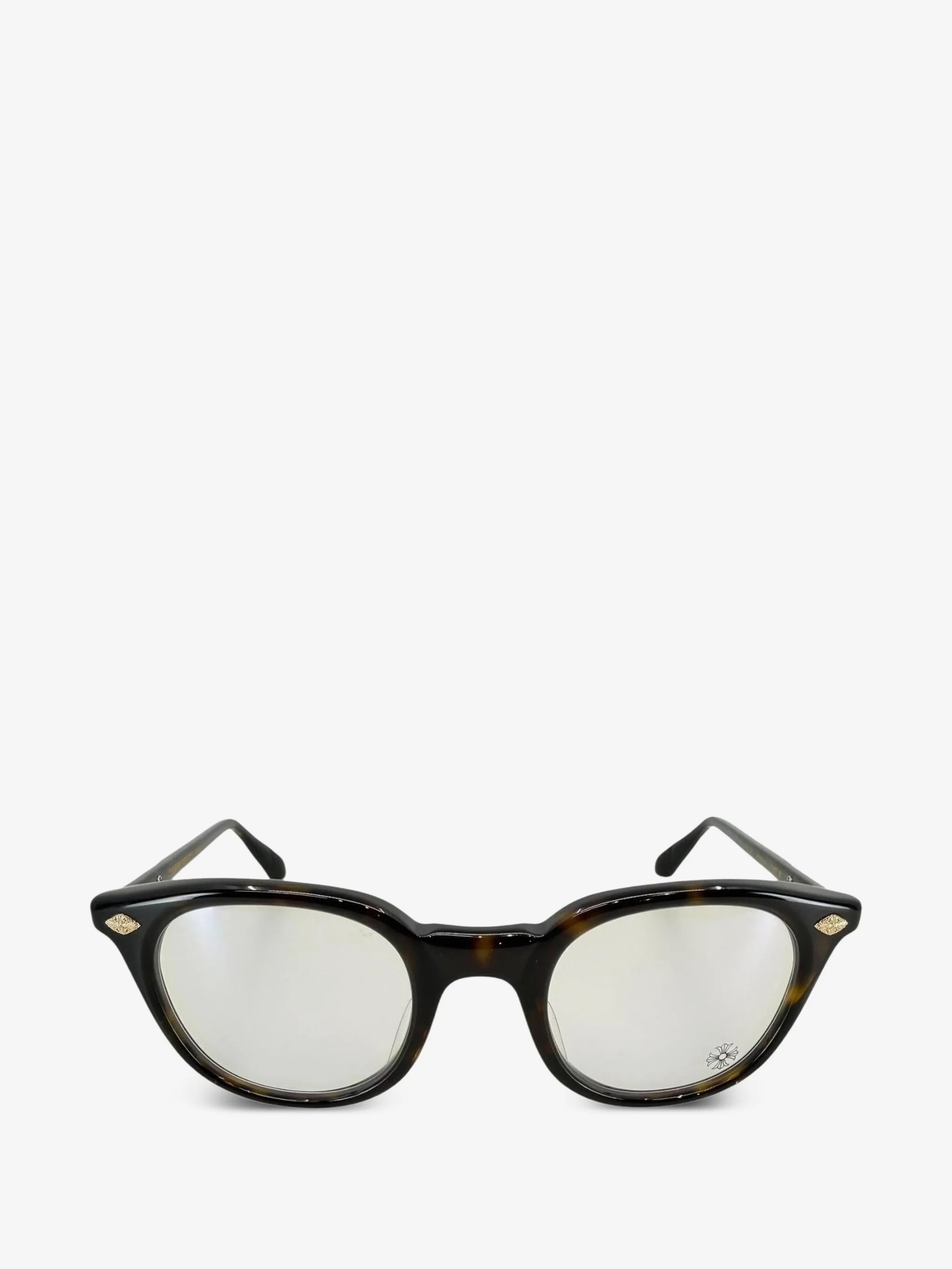 Eyeclusive eyewear