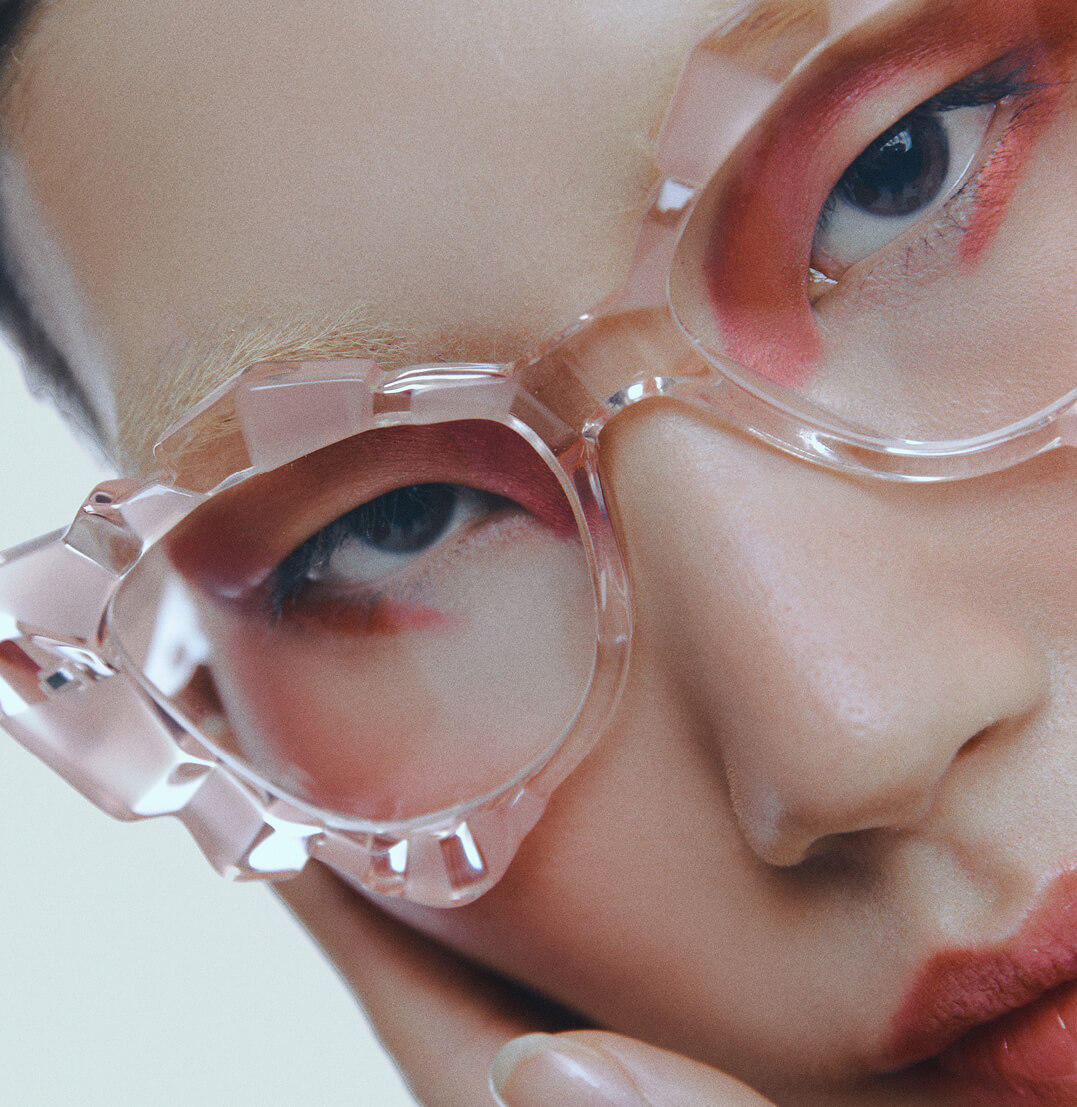 Eyeclusive eyewear
