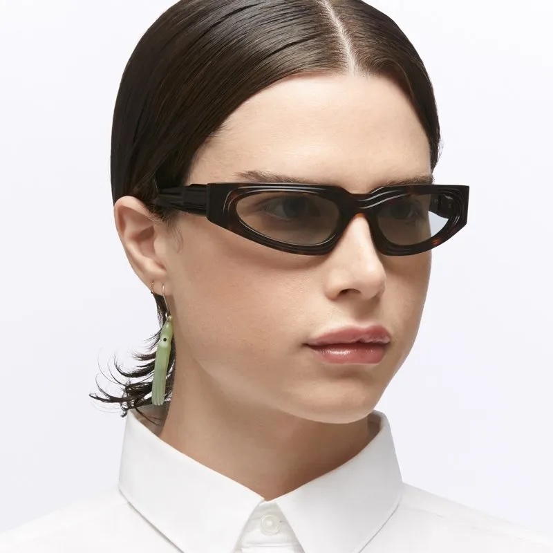 Eyeclusive eyewear